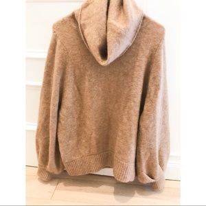 Aritzia oversized camel sweater size 2